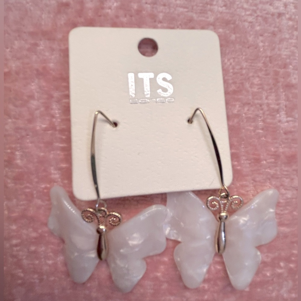!it jeans White and Gold Butterfly Earrings